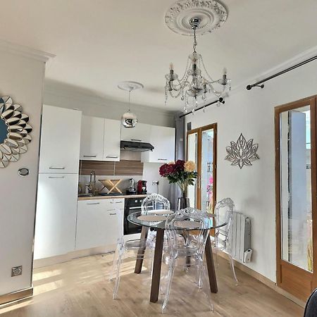 Appartement De Charme Avec Balcon Au Pied Des Commerces Béziers Kültér fotó