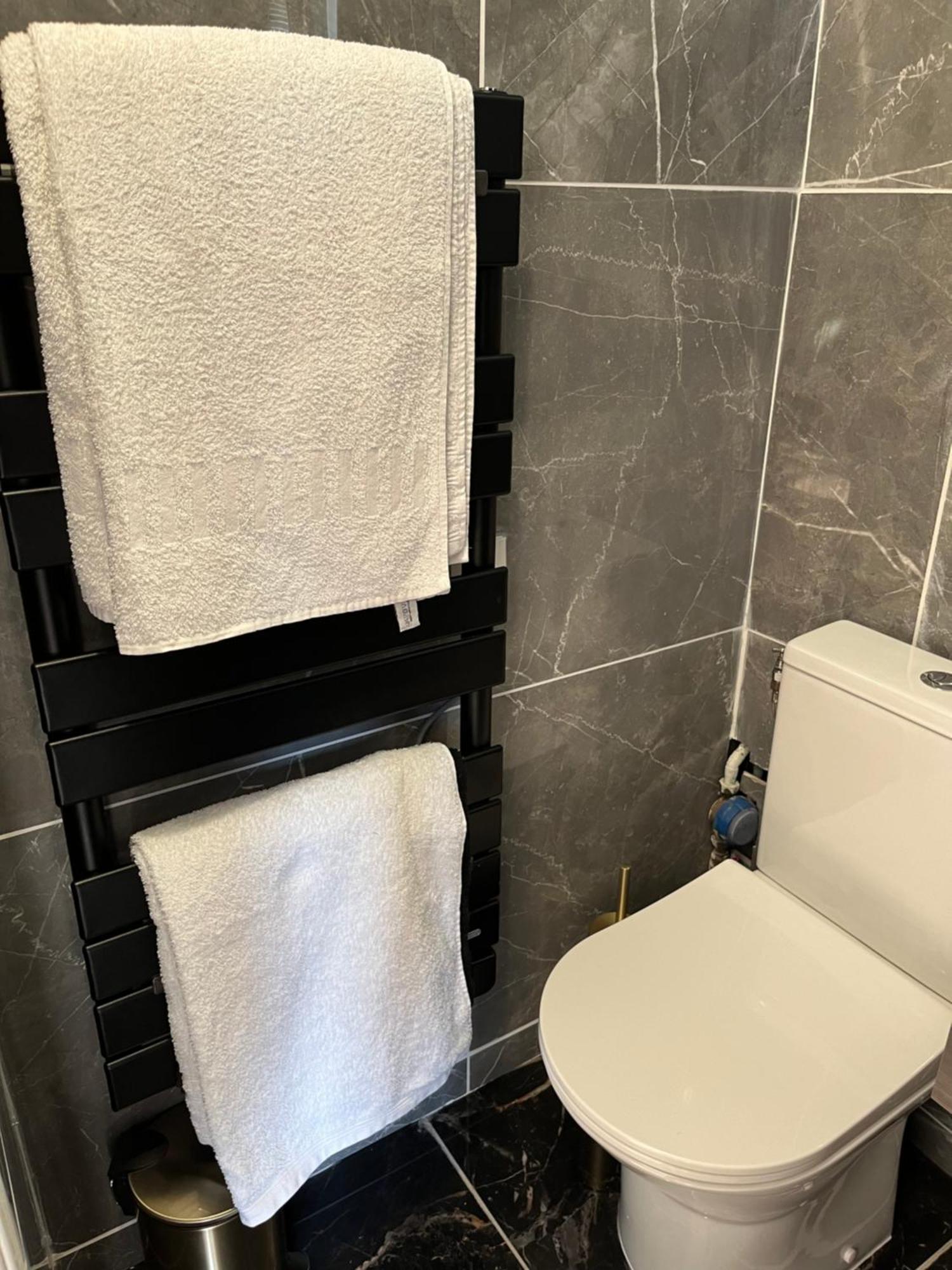 Appartement De Charme Avec Balcon Au Pied Des Commerces Béziers Kültér fotó